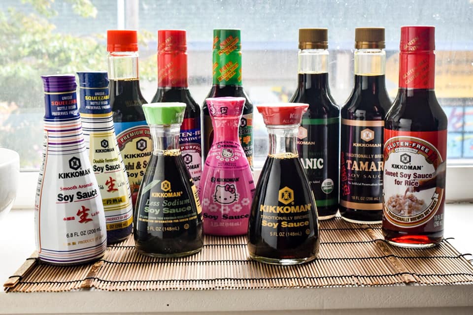 Soy Sauce vs Worcestershire Sauce: Contrasting Condiments