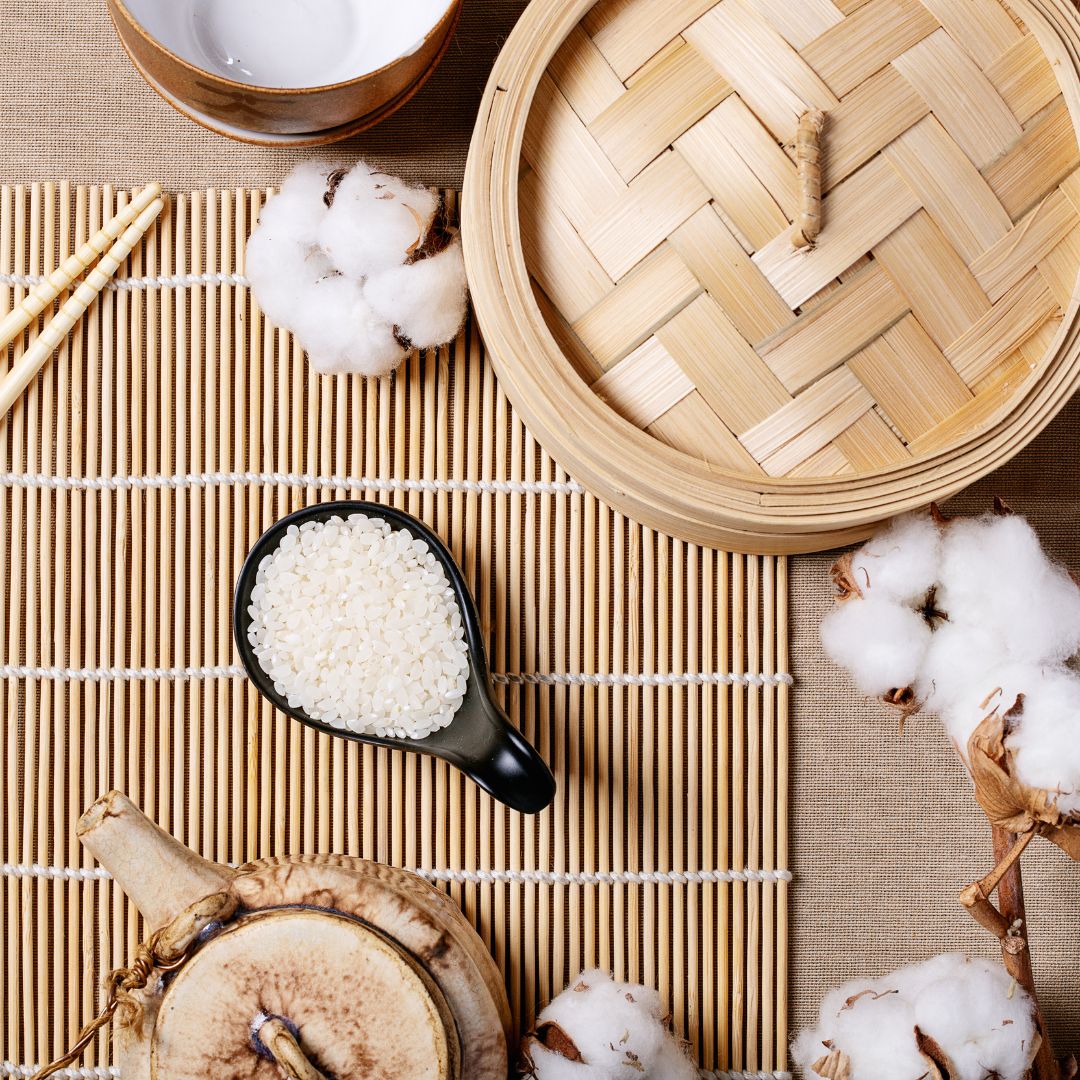 a-beginner-s-guide-to-asian-food-etiquette-dining-customs-uwajimaya