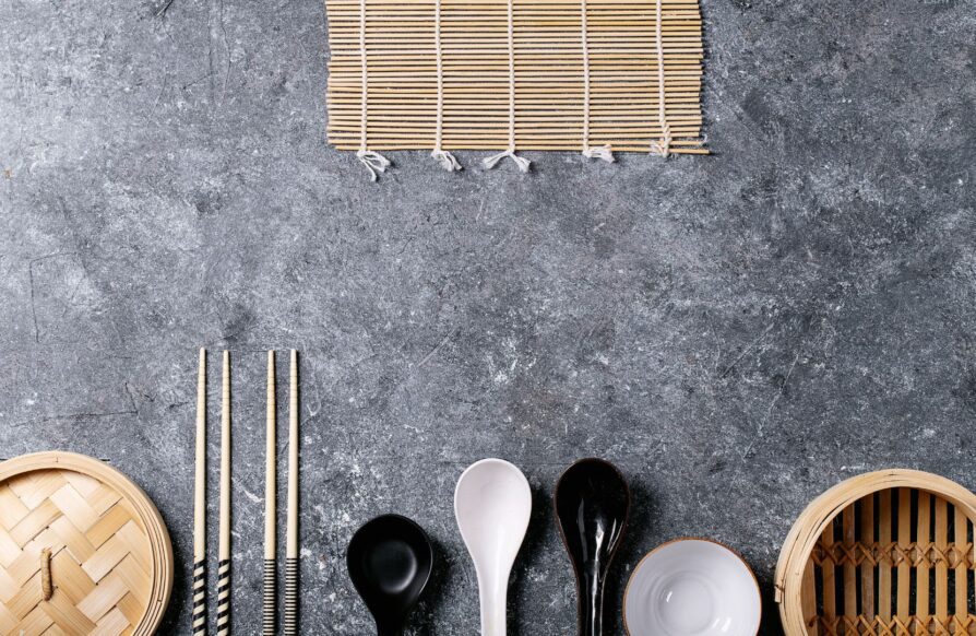 World Food Guide to Eating Utensils